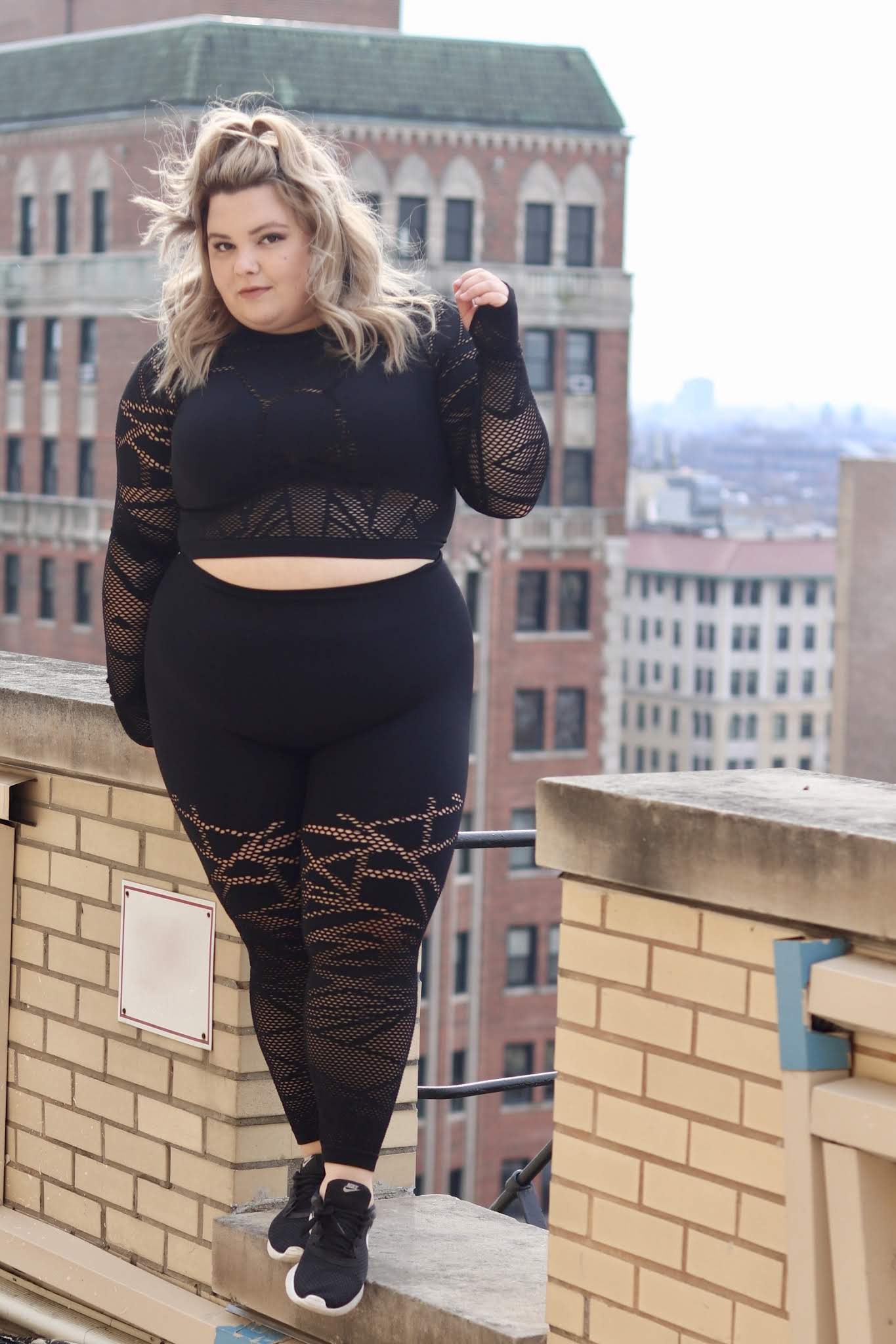 Killer Track Pants & Cozy Sweaters: Cute Plus-Size Finds At Verishop - The  Mom Edit