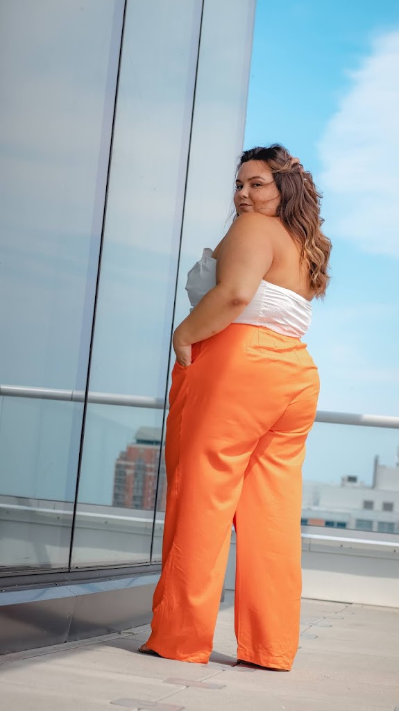 How to Style Wide Leg Pants for Plus Size Women in Summer? 18 Inspiring  Outfits