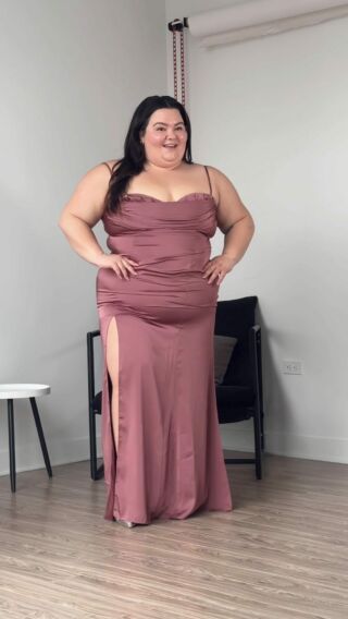 Plus Size Summer Pants Outfit - Natalie in the City